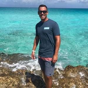 Meet your Posher, Christopher